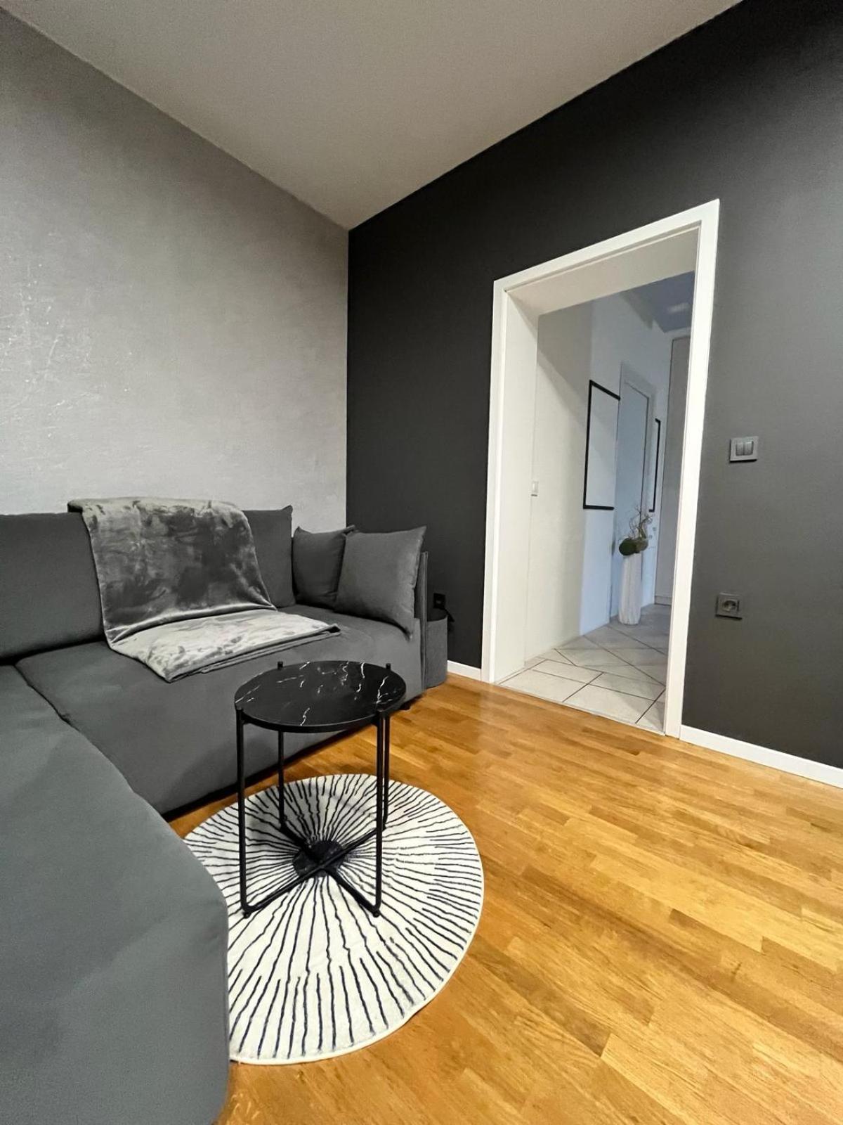 Apartman 4U Velika Gorica Near Zagreb Airport Exteriör bild